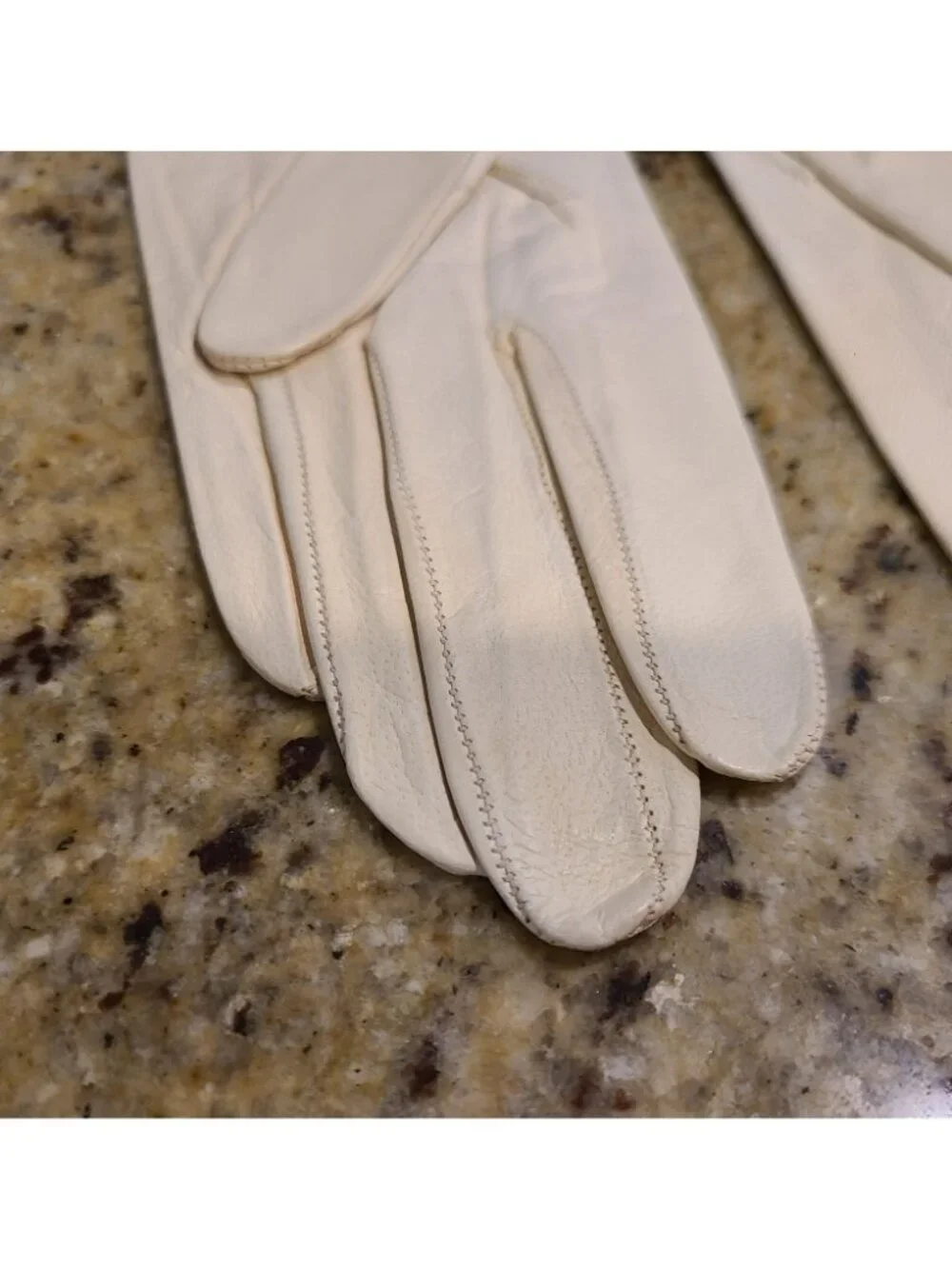 Vintage Size S Cream Formal Leather 8